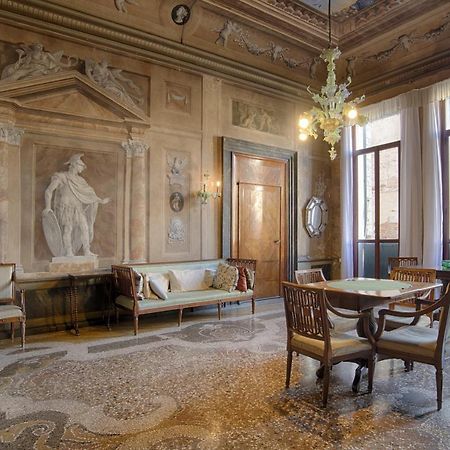 Vintage Venice Apartment Екстериор снимка